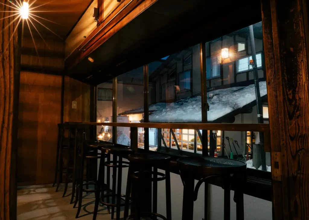 株式会社Yugeが蔵王温泉高湯通りの中心に位置する旧旅館三浦屋を改修し、飲食店、物販、簡易宿泊の機能を併せ持つ複合施設「三浦屋」を開業いたします 画像 4