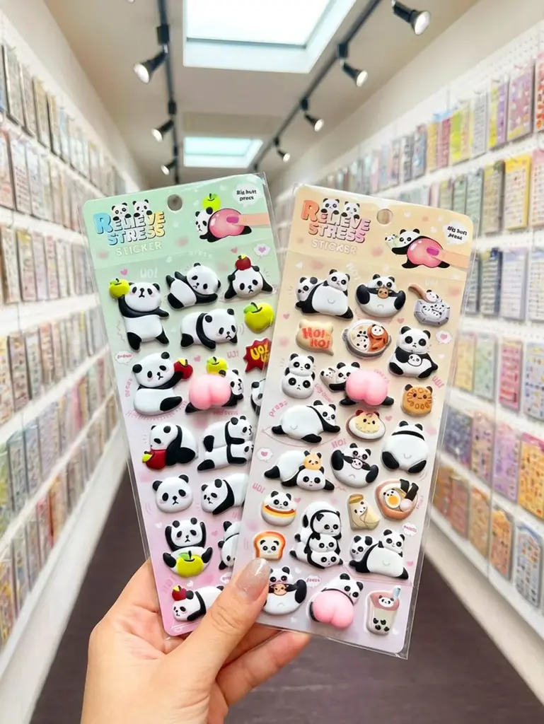 壁一面のシールにワクワク！話題のシール専門店《PETA L♡VE》が1/17(土) WHATAWONにオープン！【大阪・岸和田】 画像 3