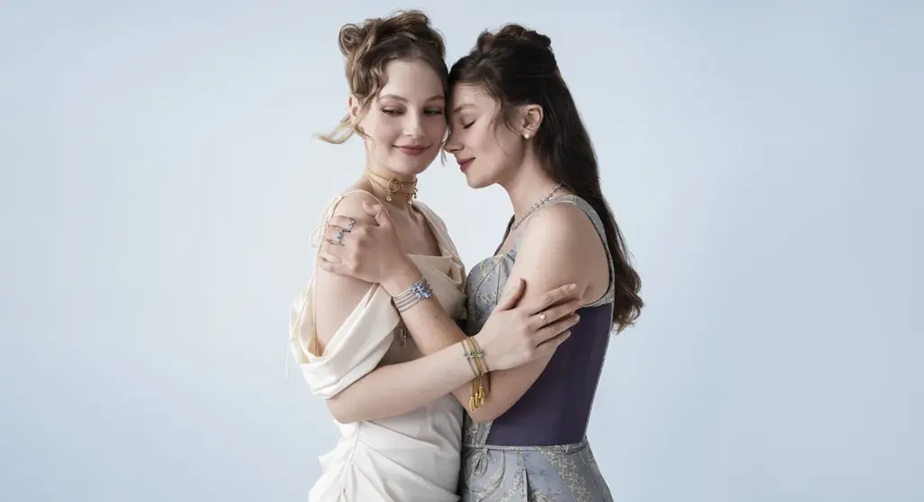 パンドラ、Netflix人気ドラマ『ブリジャートン家』とのコラボレーションによる新作コレクション「RULES TO LOVE BY」を発表 画像 1