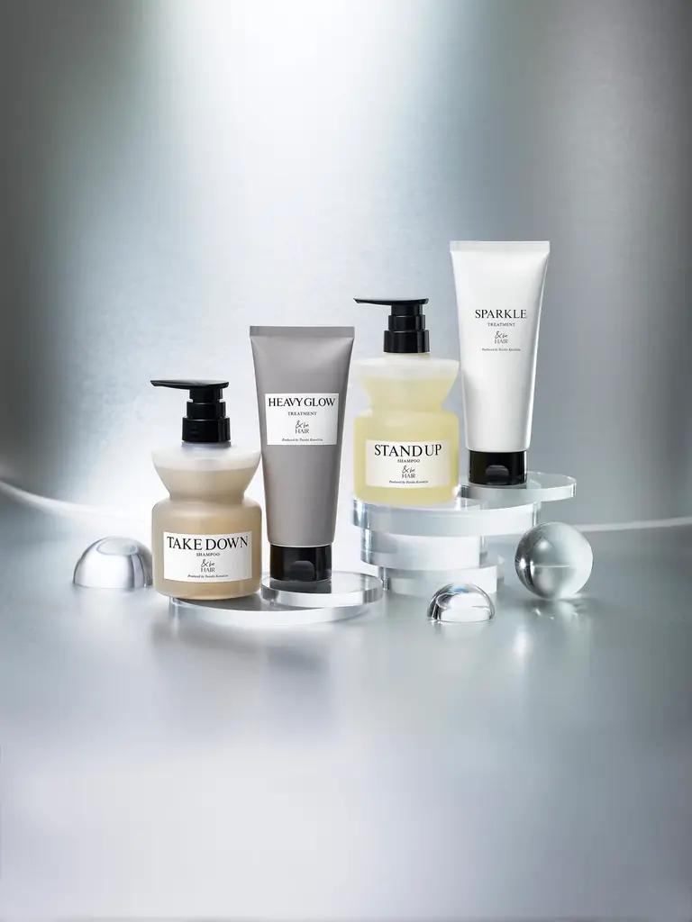 ＜＆be HAIR（アンドビーヘア）＞大人気のカッサ付きジャンボコームにクロムメッキ仕様が限定登場！ 画像 5