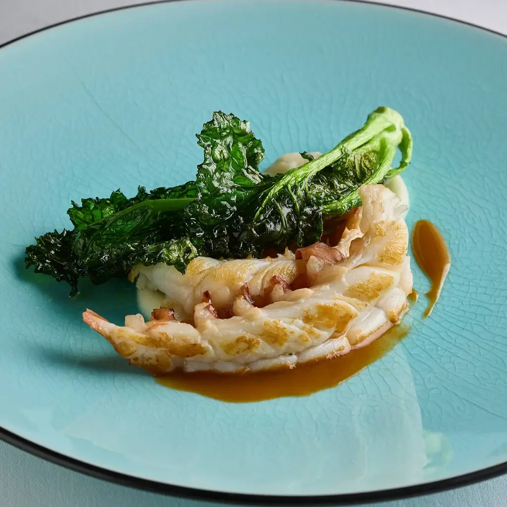 西麻布・三ツ星フレンチを牽引したヘッドシェフ・廣瀬隼人が、岐阜の美食シーンに新たな一石。地上160mで愉しむ美食の集い場「forty three」へ。 画像 6