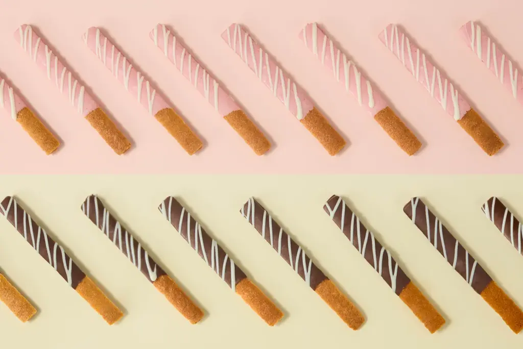 【新発売】「東京ショコラファクトリー」、甘酸っぱい苺×チョコレートの最新作「バウムスティック」を名古屋で開催の「2026 アムール・デュ・ショコラ」などでバレンタインに登場！ 画像 3