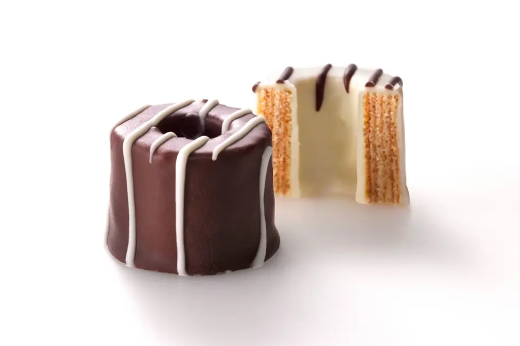 【新発売】「東京ショコラファクトリー」、甘酸っぱい苺×チョコレートの最新作「バウムスティック」を名古屋で開催の「2026 アムール・デュ・ショコラ」などでバレンタインに登場！ 画像 6