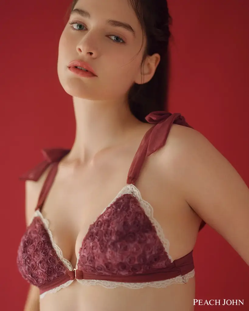 《PEACH JOHN》毎年大好評のバレンタインコレクションが今年も登場！ハートモチーフのランジェリーやルームウェアに注目 画像 9