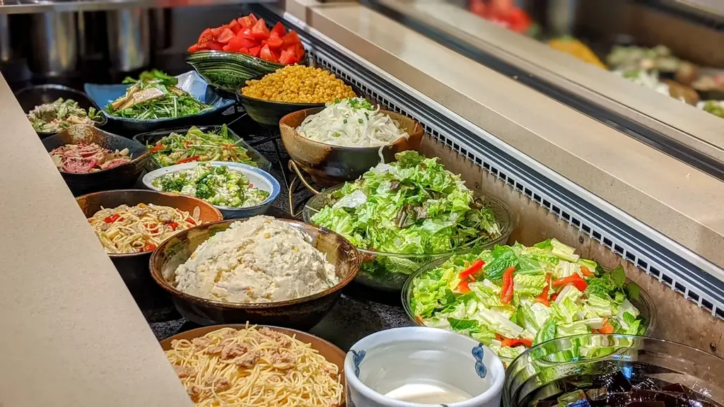 菜の花など春の訪れを感じる野菜を使用したブロンコビリー大人気サラダバー『初春サラダバー』が1月16日（金）から新登場！ 画像 10