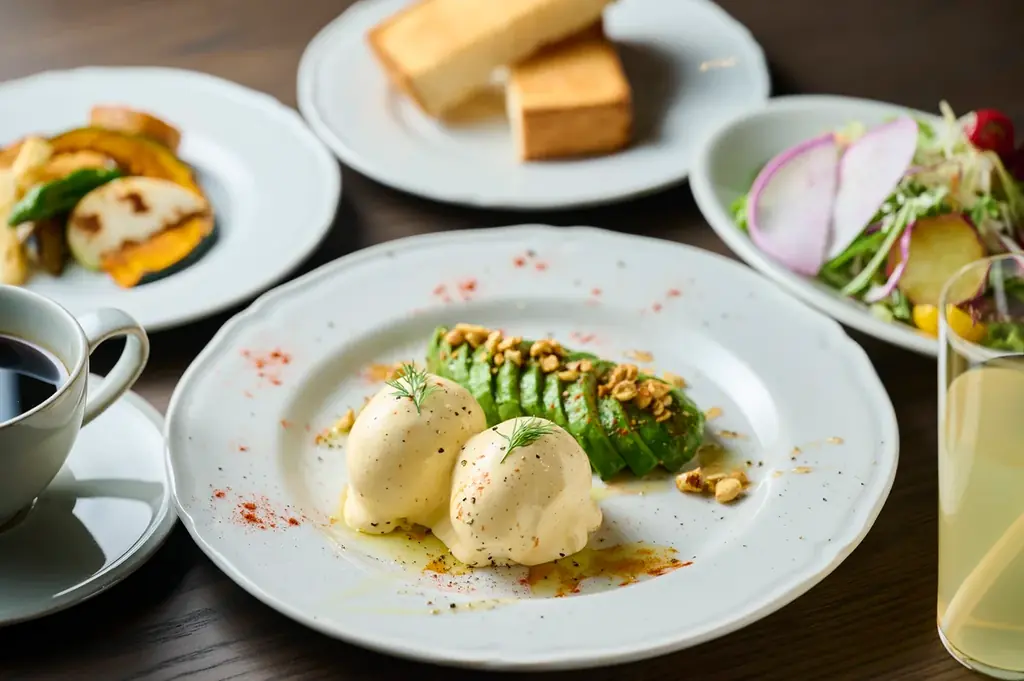 【LAZULI PLACE / LAZULI BAKERY】時間帯ごとに楽しむメニューを公開！朝から夜まで、街にひらかれた食の拠点としての一日 画像 4