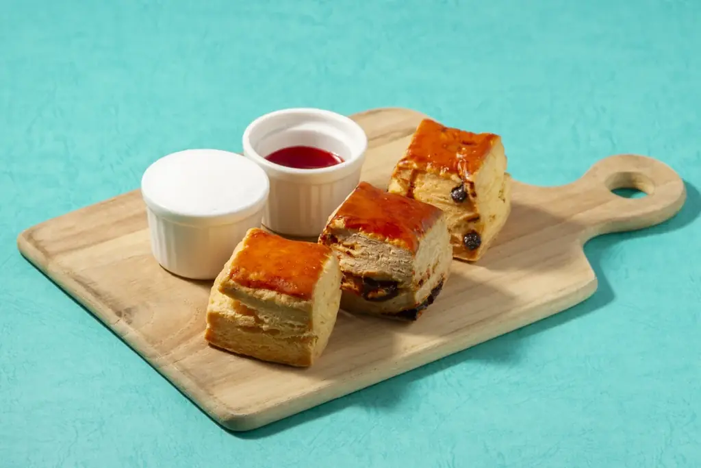 苺が主役の優雅な午後。ホテルテラス ザ ガーデン水戸で「ストロベリー・アフタヌーンティー」現在開催中 画像 4