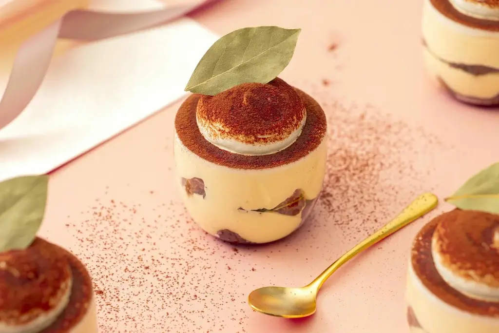 【バレンタインスイーツ】累計販売数5万個※1突破の愛らしい『シャンティちゃん』がバレンタイン限定でチョコフレーバーに！国産苺を飾った新作スイーツ『バレンタインパルフェ』など限定商品を新発売 画像 7