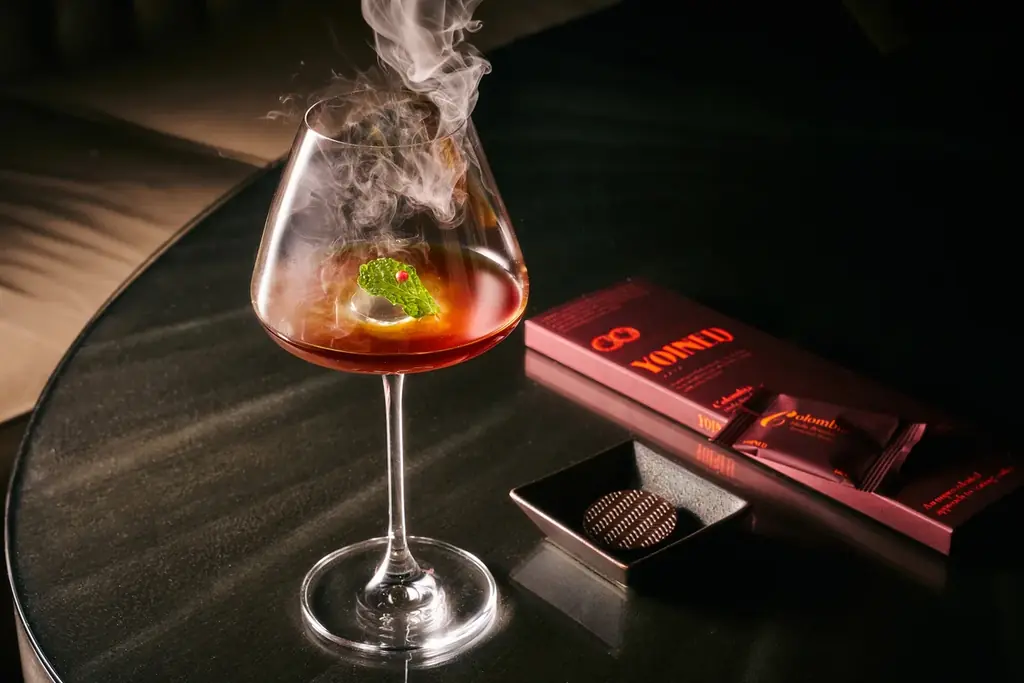 ザ・プリンスギャラリー 東京紀尾井町 UCCの“飲まないコーヒー”『YOINED』と初のコラボレーション コーヒーとカクテルが織りなすバレンタイン向けメニューをバーにて販売 画像 3