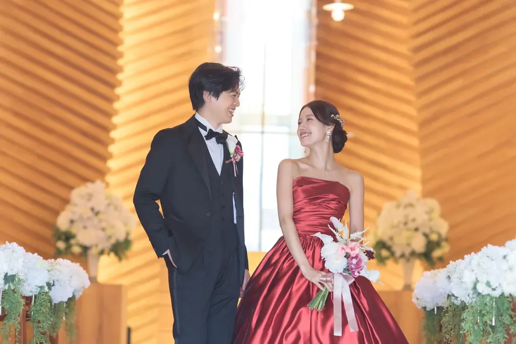 ～ふたりだけの結婚式という新しい選択肢～ 大切なのは「祝われること」より「誓い合うこと」を2026年1月15日㈭より開始いたします。 画像 4