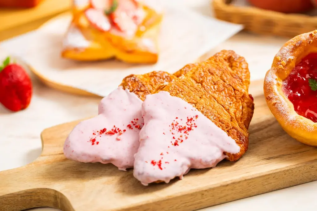 「ストロベリーフェア」で味わう、ホテルメイドの非日常。職人の技が織りなす珠玉のいちごスイーツとともに、春の訪れを楽しむ贅沢なひととき 画像 15