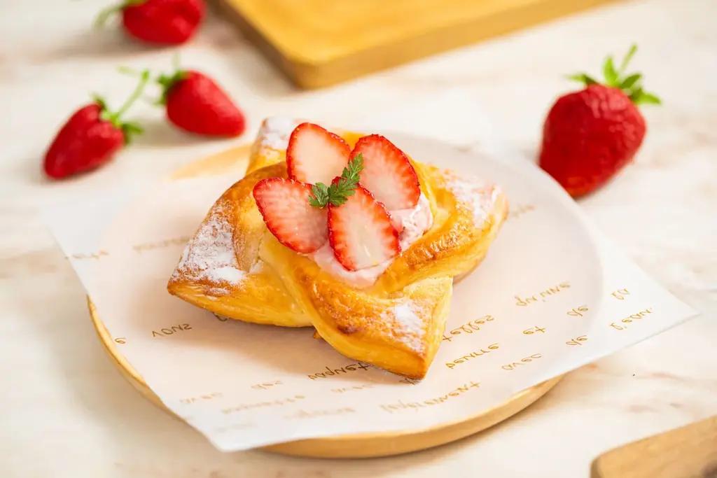 「ストロベリーフェア」で味わう、ホテルメイドの非日常。職人の技が織りなす珠玉のいちごスイーツとともに、春の訪れを楽しむ贅沢なひととき 画像 16