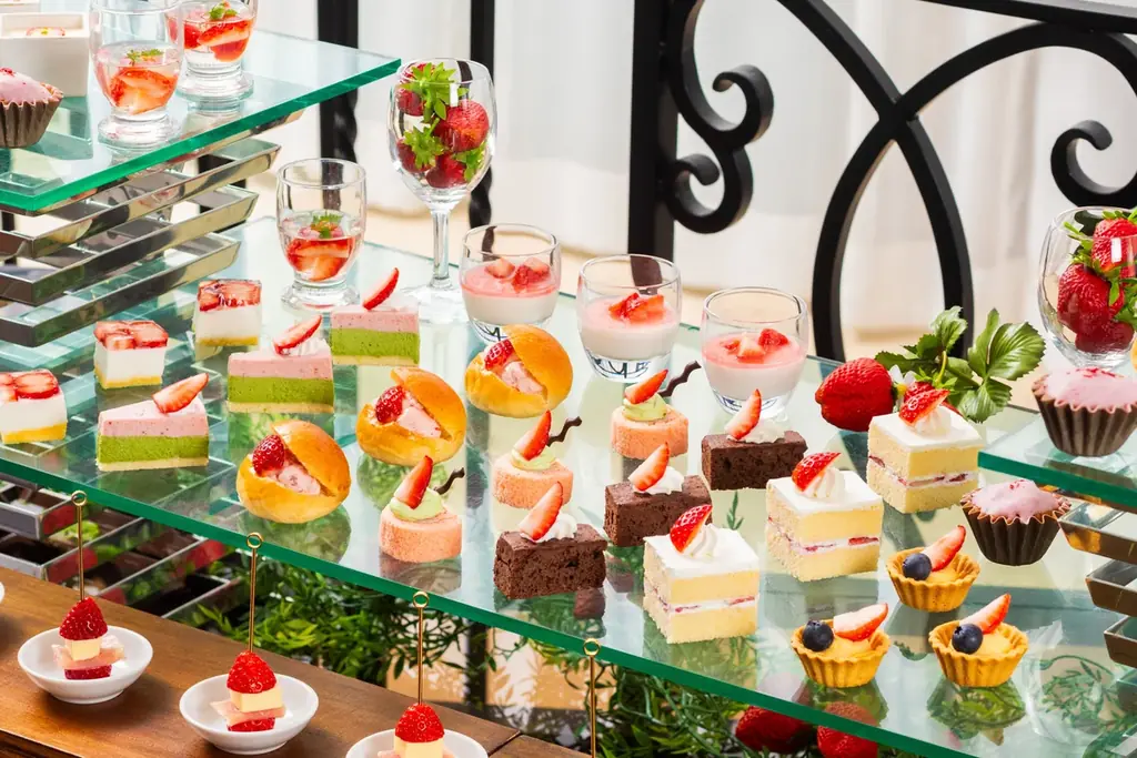 「ストロベリーフェア」で味わう、ホテルメイドの非日常。職人の技が織りなす珠玉のいちごスイーツとともに、春の訪れを楽しむ贅沢なひととき 画像 2