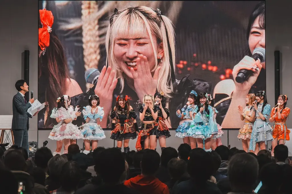 関西のトップアイドル8組がテレビ大阪に集結！“白熱”のステージと“爆笑”のコラボ企画!?アイドルによる放送局占拠の一部始終 画像 24