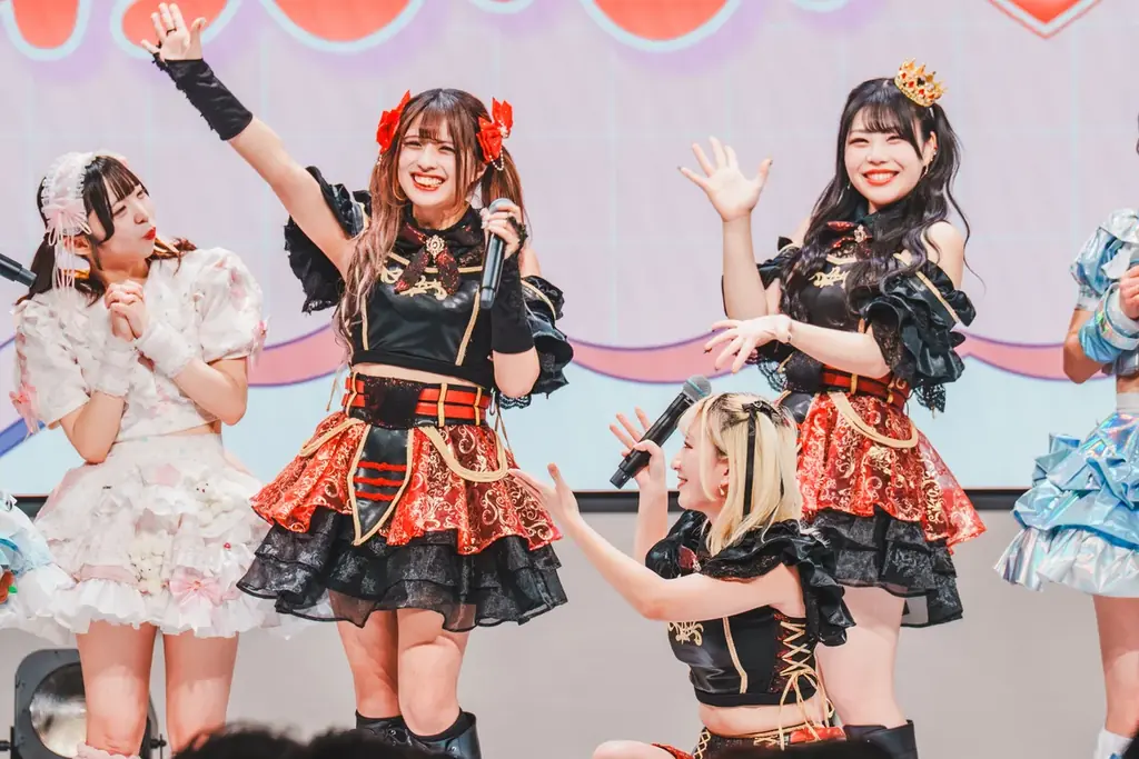 関西のトップアイドル8組がテレビ大阪に集結！“白熱”のステージと“爆笑”のコラボ企画!?アイドルによる放送局占拠の一部始終 画像 28