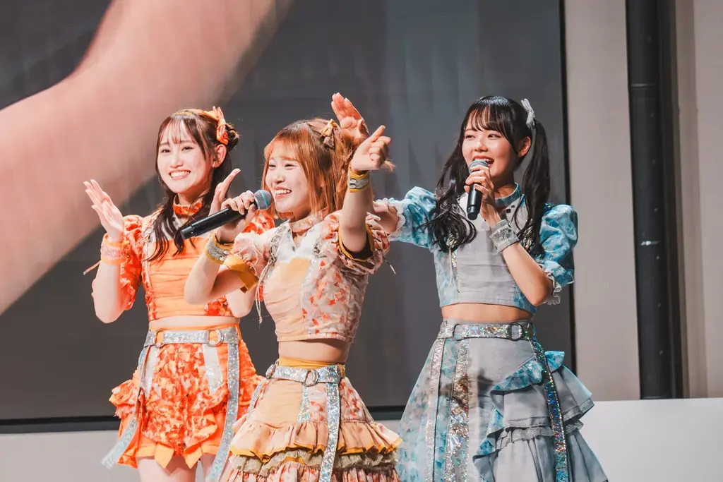 関西のトップアイドル8組がテレビ大阪に集結！“白熱”のステージと“爆笑”のコラボ企画!?アイドルによる放送局占拠の一部始終 画像 29