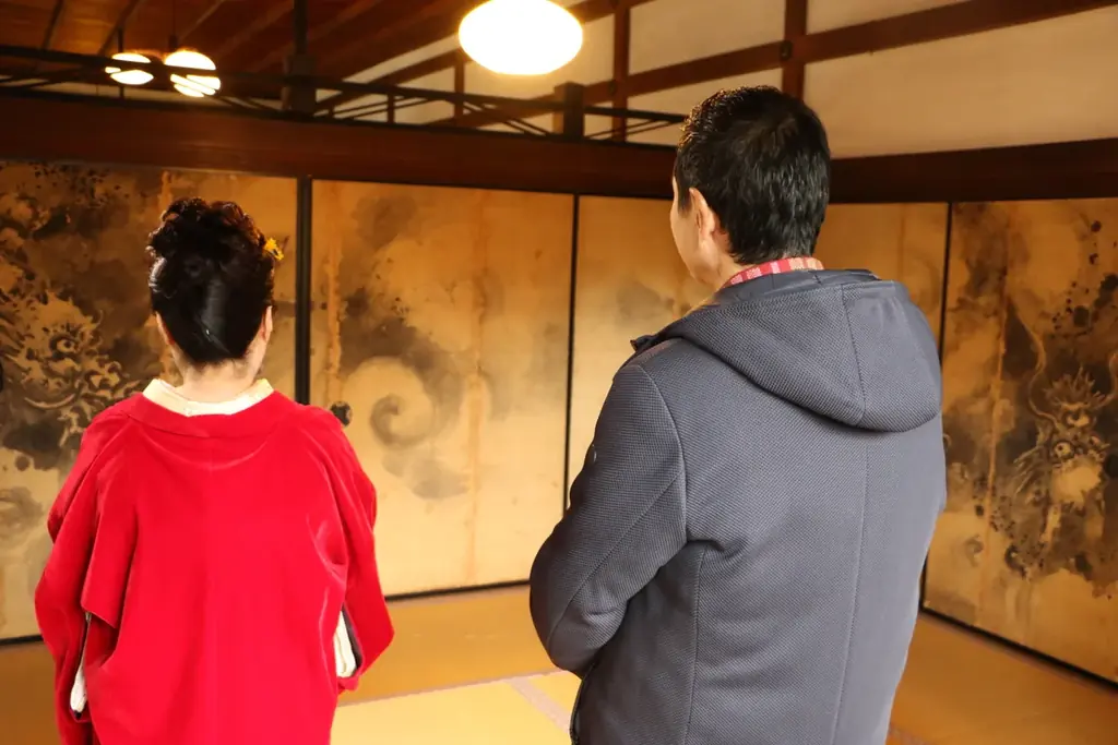 三田村邦彦が冬の京都でほっこりおとな旅♪老舗酒造・絶品ハンバーグ・西陣織体験！山村紅葉おすすめ極旨ジンギスカンも！ 画像 6