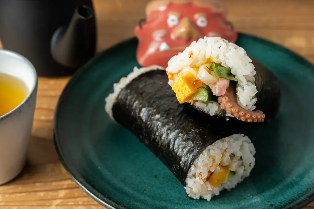 【恵方巻】今年は無料で1本プレゼント。節分限定、一口いなり むろやの予約キャンペーン。 画像 4