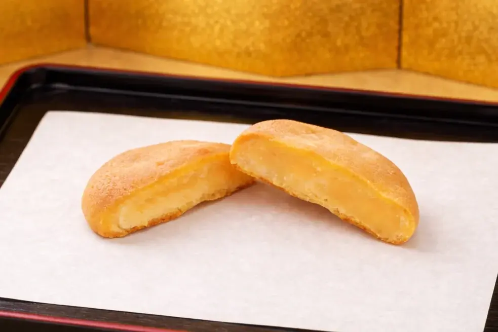 和菓子店の歴史から生まれた「八天堂 みるくまん」を新発売 “まんまる やさしい くちどけ”のお手土産 画像 1