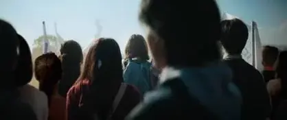 FFGの個人向け新金融サービス「vary」のTV-CMが公開！「バリーお得な革命、はじまる。」井桁弘恵さんが甲冑姿の“革命家“に！「バリーカード登場篇」ほか全３篇、1月19日（月）より順次放送開始 画像 6