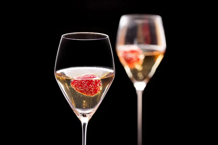 春の伊豆でいちご狩り♪ 大人女子いちご尽くしの休日。とびきり華やぐシャンパンベリー ＆ ときめきの特製いちごパフェ 画像 4