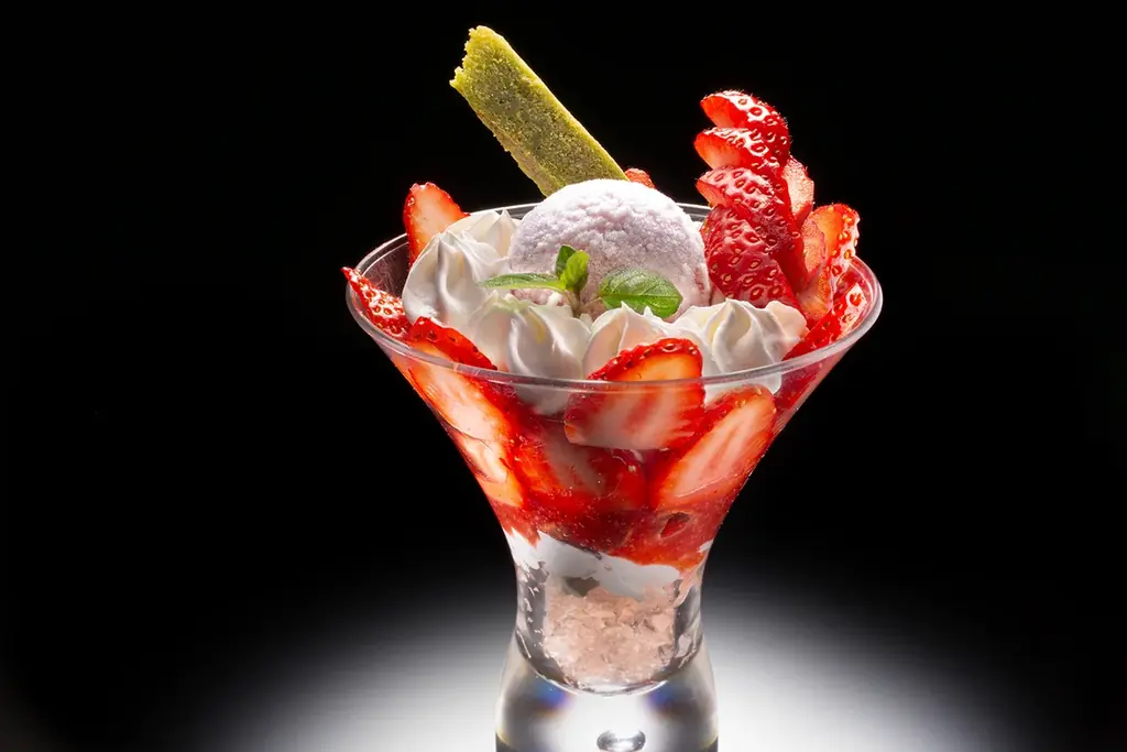 春の伊豆でいちご狩り♪ 大人女子いちご尽くしの休日。とびきり華やぐシャンパンベリー ＆ ときめきの特製いちごパフェ 画像 5