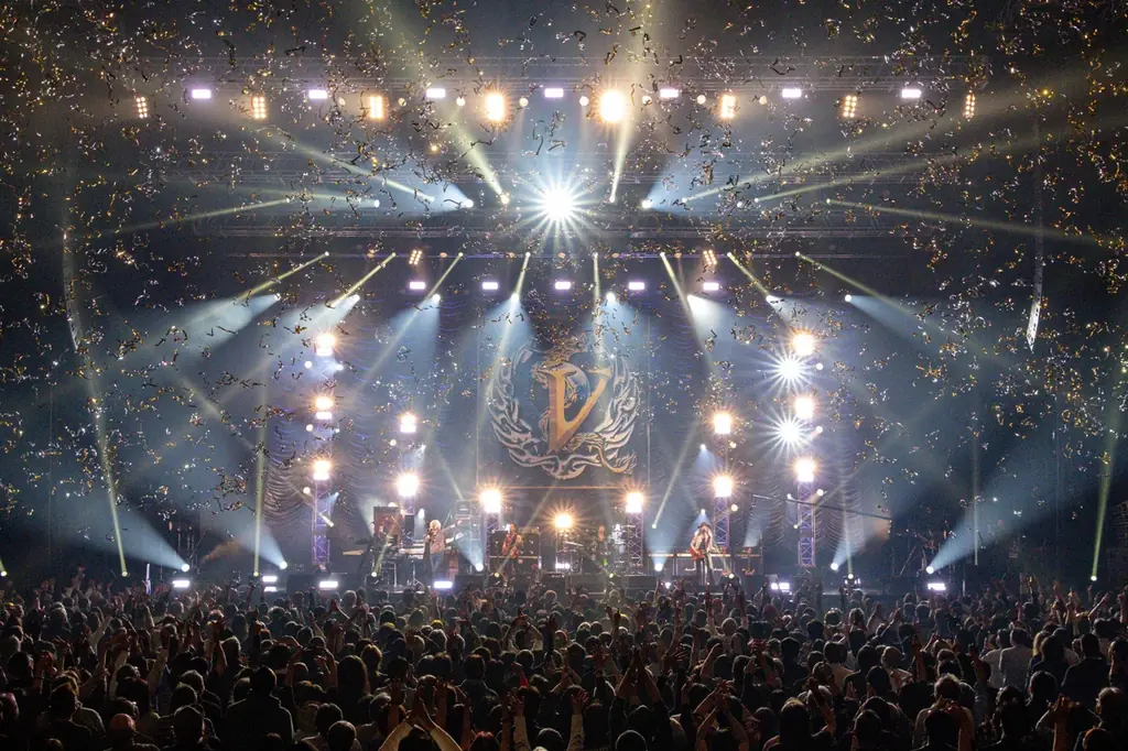 VOW WOW圧倒的なライブサウンドに7000人が酔った！今月末、急遽追加公演決定！ 画像 1