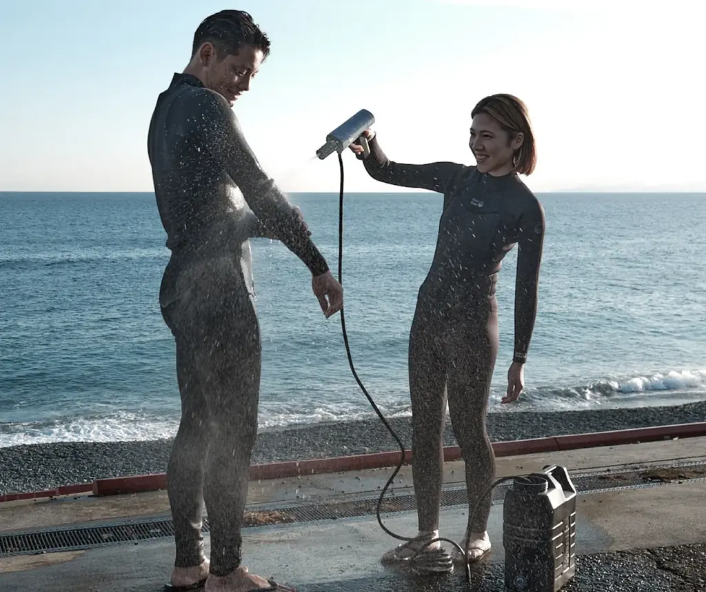 【新発売】高圧洗浄機の常識を超える。“シャワーとしても使える”コンパクトコードレス高圧洗浄機「POWASH™︎」誕生 画像 4