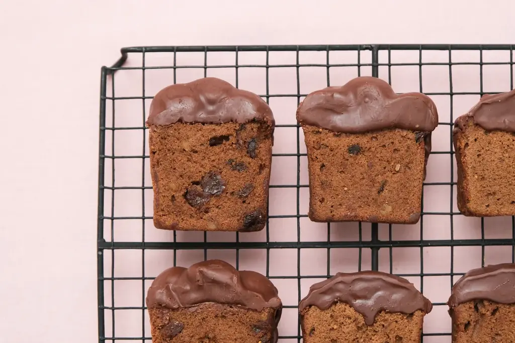 ラム香るショコラクリームパウンドが期間限定発売