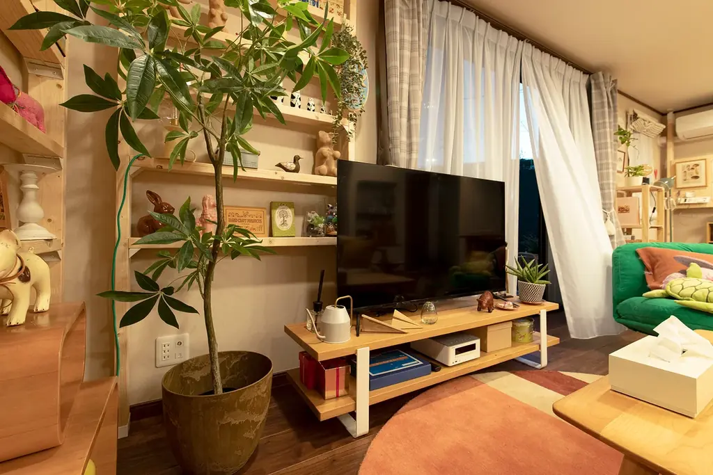 主演・松本まりか×横山裕、テレビ東京系列ドラマ9『元科捜研の主婦』にKANADEMONOが美術協力をしました｜1月スタート 画像 3