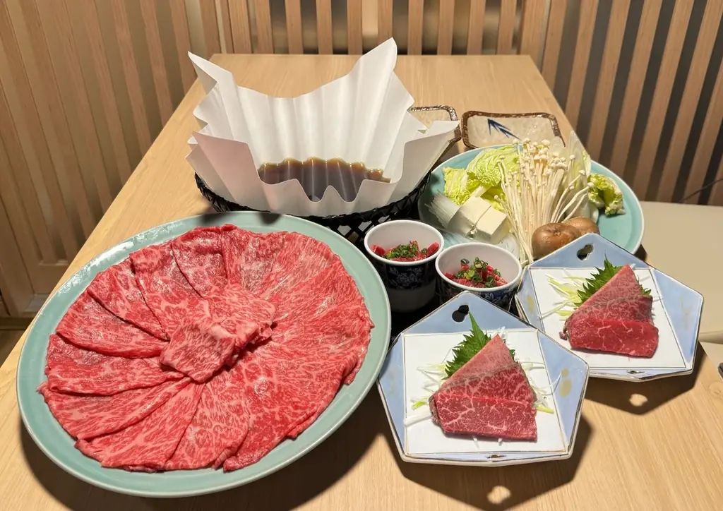 1/20開始　成田『伊佐』A5和牛12種コース導入