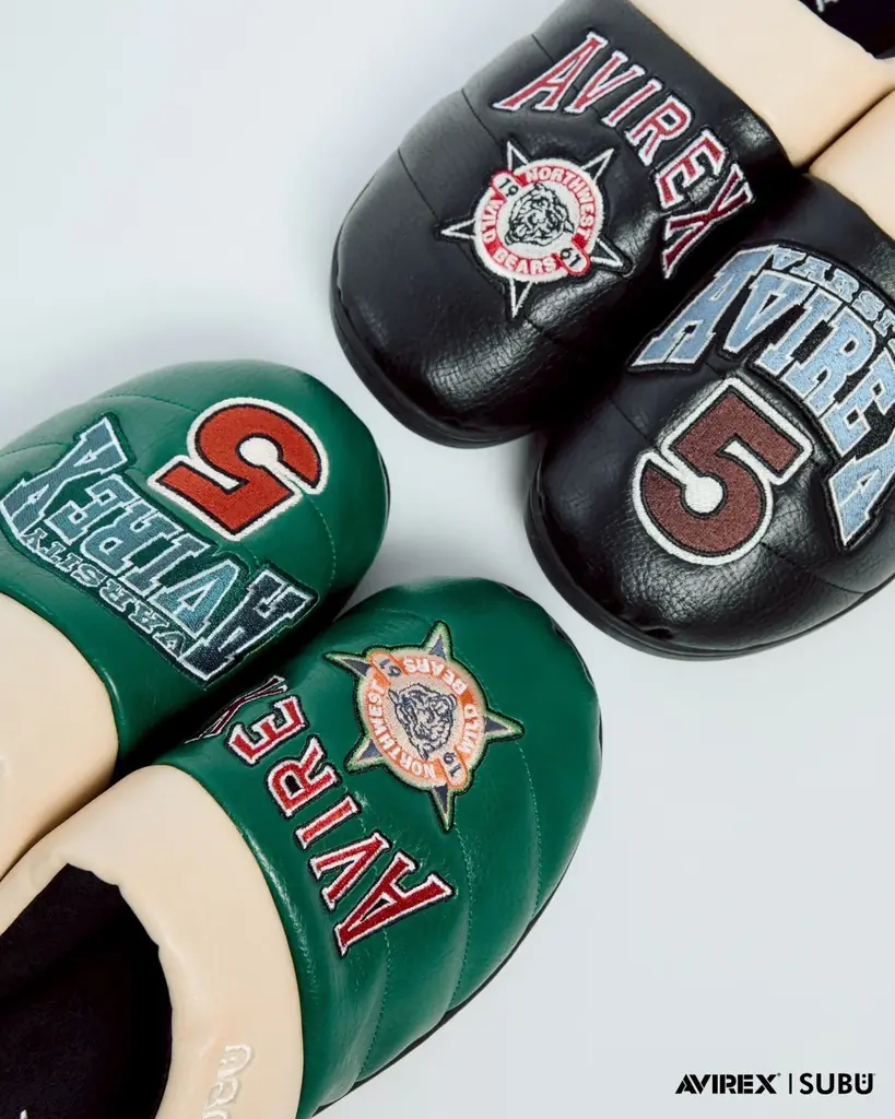 「AVIREX」のアイコニックな”VARSITYジャケット”をモチーフにした「AVIREX」×「SUBU」のスペシャルコラボレーションサンダルが登場！ 画像 3