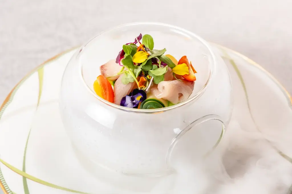 【新宿ワシントンホテル】夜景と融合した大人の空間で 心躍るひとときを・・・「MANHATTAN TABLE」　待望のディナー営業1月19日（月）予約開始、2月1日（日）営業開始 画像 12