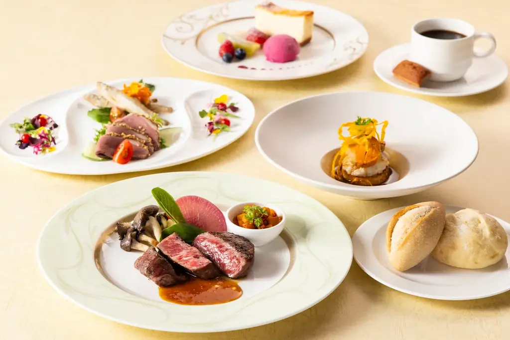 【新宿ワシントンホテル】夜景と融合した大人の空間で 心躍るひとときを・・・「MANHATTAN TABLE」　待望のディナー営業1月19日（月）予約開始、2月1日（日）営業開始 画像 4