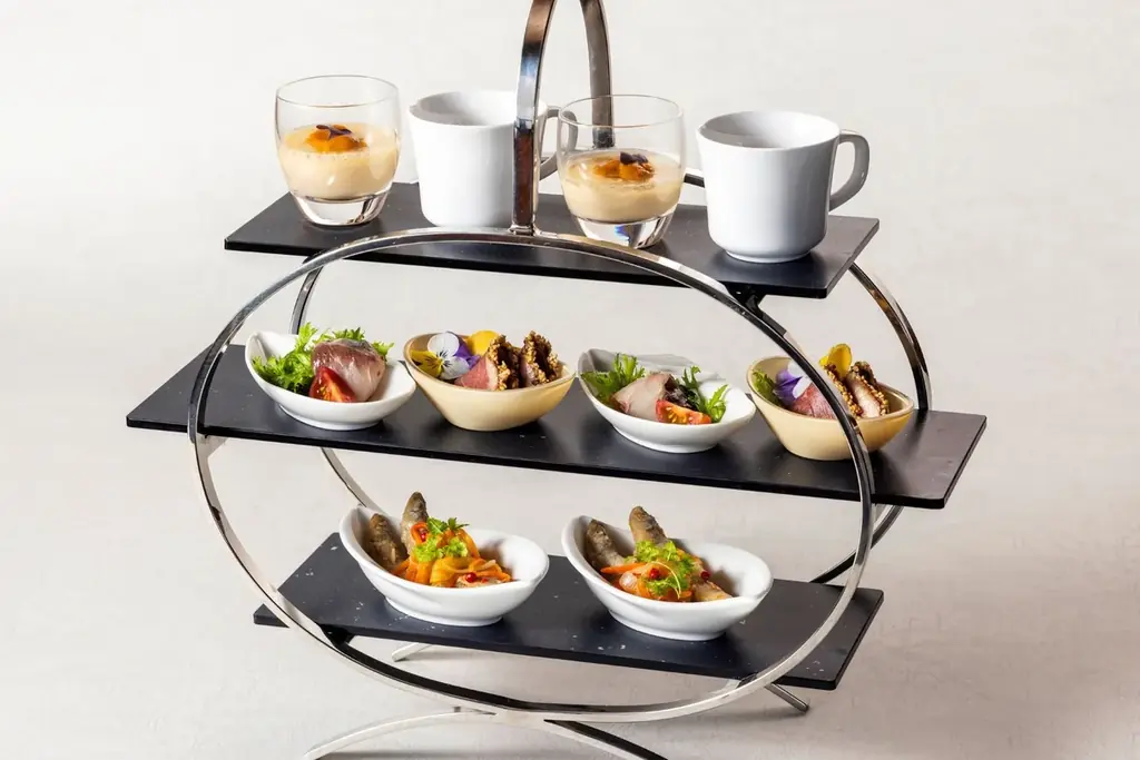 【新宿ワシントンホテル】夜景と融合した大人の空間で 心躍るひとときを・・・「MANHATTAN TABLE」　待望のディナー営業1月19日（月）予約開始、2月1日（日）営業開始 画像 8