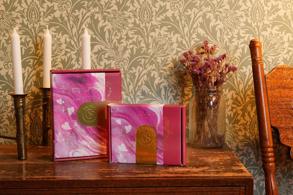 チョコレートブランド『cacaosic』から、バレンタイン限定商品『バレンタインボックス アムールロゼ/バレンタインマジック』の2種類が発売！ 画像 6