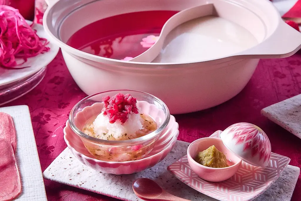 【しゃぶしゃぶ温野菜 イベントレポート】累計120万食超！今年13年目の「梅しゃぶ」シリーズと新作「鶏白湯しゃぶ」が初春限定“紅白二彩鍋”として登場 画像 4