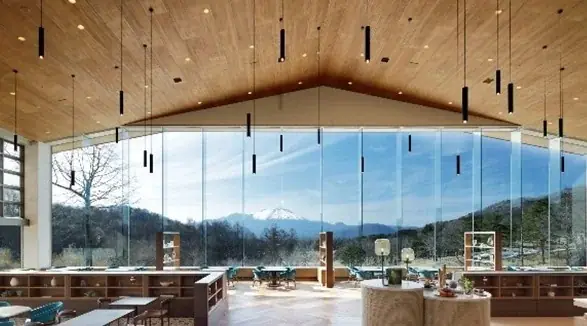 【軽井沢 浅間プリンスホテル】フレンチシェフの創作おでんや信州食材を使ったあつあつの鉄鍋パスタなどを販売　朝から晩まであったかメニューで過ごす冬の軽井沢 画像 2