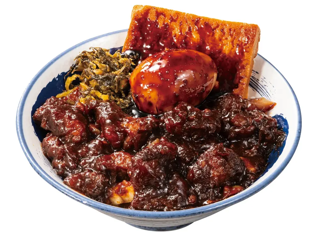 【黒いはうまい】甘辛黒味噌で仕上げた濃厚な一杯「黒味噌肉めし」肉めし岡もとに新登場！ 画像 2