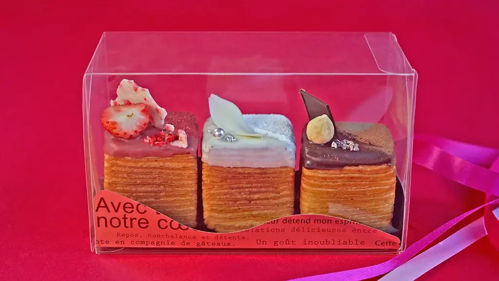 “めくるクロワッサン”として大人気の「リーヴル」を4.5cm角にしたバレンタイン限定「ミニリーヴル」を2026年2月12・13・14日の3日間、数量限定で販売いたします。【ロイヤルパインズホテル浦和】 画像 6