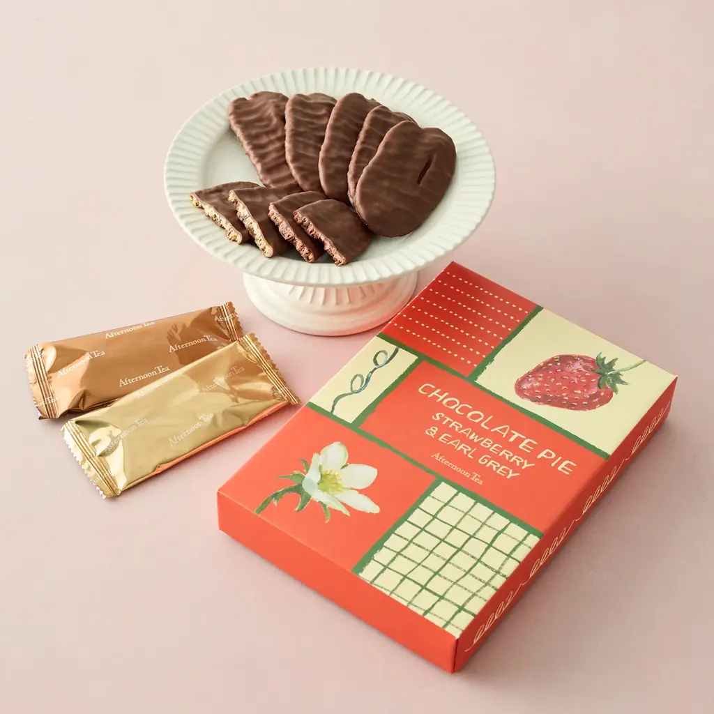 【Afternoon Tea】苺やお花のモチーフをあしらった《スイーツ＆ティー》、フルーツ×抹茶の新作ティーやLee Izumidaさんの世界観が楽しめるブック型ギフトなど限定パッケージで発売 画像 14