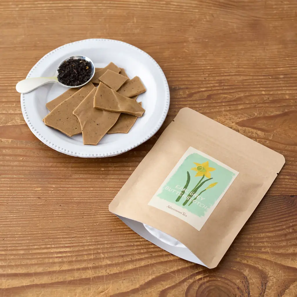 【Afternoon Tea】苺やお花のモチーフをあしらった《スイーツ＆ティー》、フルーツ×抹茶の新作ティーやLee Izumidaさんの世界観が楽しめるブック型ギフトなど限定パッケージで発売 画像 15