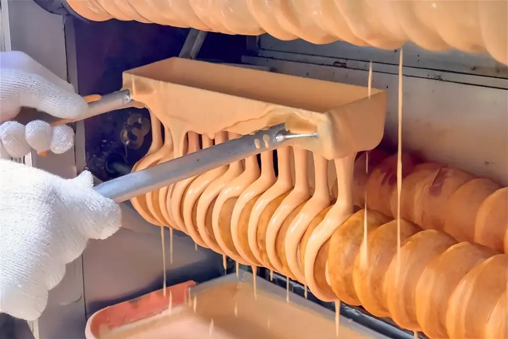 【冬・春限定】これがグルテンフリー!? 福岡県産あまおう苺×千葉県産米粉100％「あまおうブレヴァン」1/22発売 画像 12