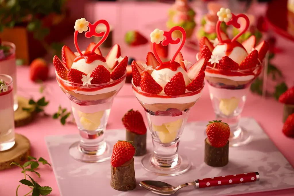 【グランドニッコー東京ベイ 舞浜】2月の3連休限定で「ストロベリースイーツブッフェ～Strawberry Flower Garden～」を開催 画像 2