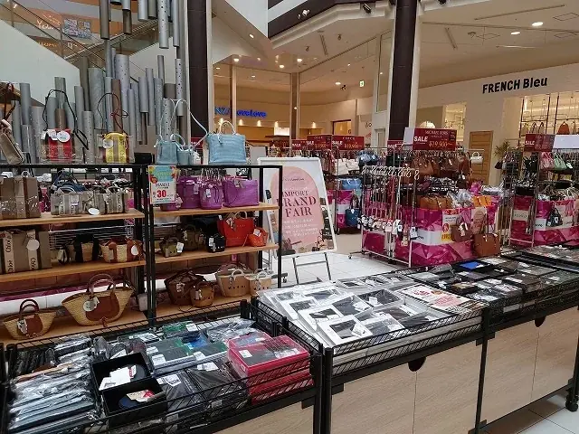 イオン浜松でGINZALoveLove催事、最大70%割引