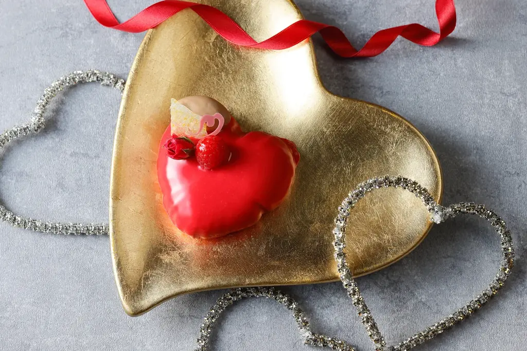 【琵琶湖ホテル】心ときめく季節に、大切な人へ想いを伝えるValentine’s Day & White Day Sweets 画像 2