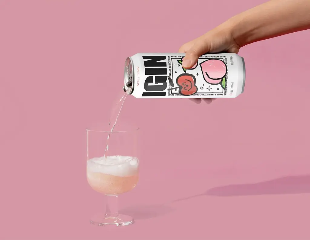 【世界最速】BTS・JINがアンバサダーを務める「IGIN」　新作は、スッキリ飲みやすい“ピーチフレーバー”の缶チューハイ　2026年2月24日(火)全国のローソンから順次発売 画像 2