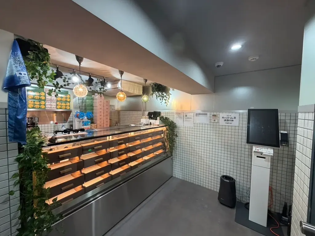 カスタード生ドーナツ専門店「POTERI BAKERY -TOKYO-」が大丸東京店に期間限定出店 画像 5