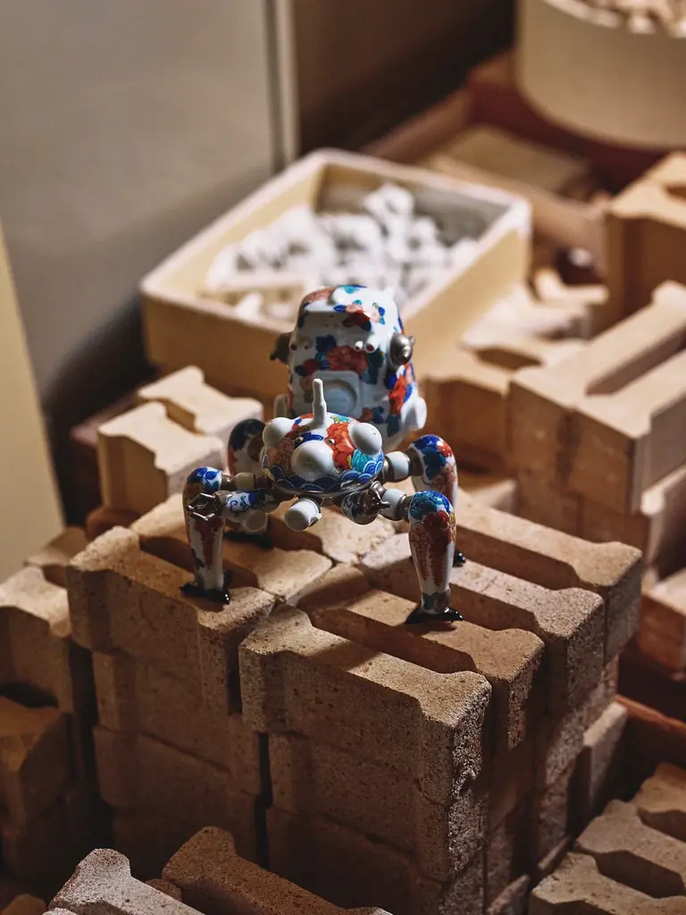 グローバルIP磁器ブランド「YOYOYO™」始動― 攻殻機動隊「タチコマ鍋島焼」を1月30日から全世界限定50体販売開始 画像 3