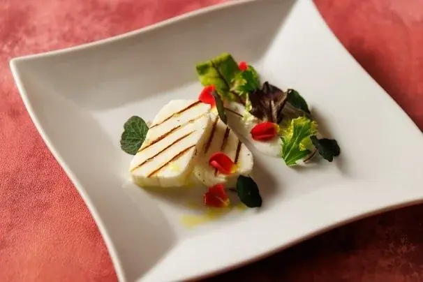 ニューヨークの名門ステーキハウス「ベンジャミンステーキハウス」東京六本木店にて深紅のアメリカンなバレンタインコースを期間限定で提供 画像 2